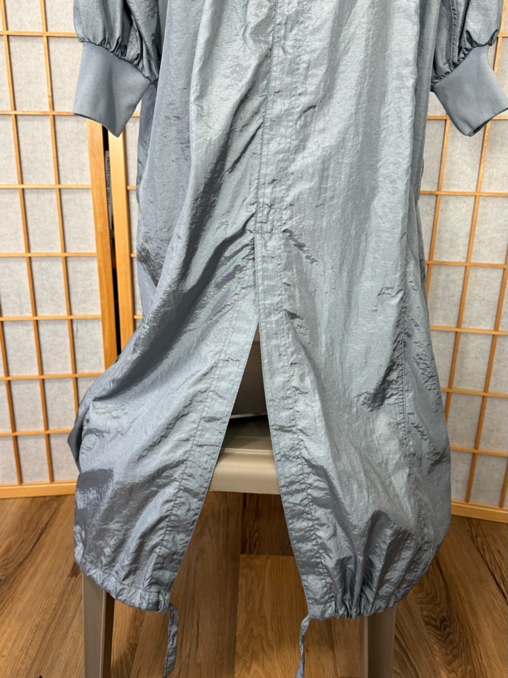 Daily Practice Lightweight Drawstring Lightweight Jacket - Picture 9 of 13